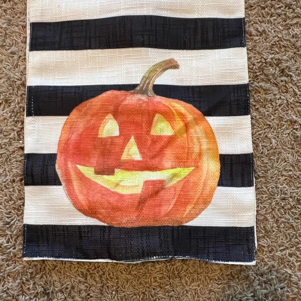 Halloween Pumpkin Jack-O-Lantern Striped Table Runner‎ 14x72 LED Lights